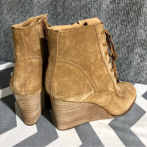 Lucky Brand Suede Boots - Picture 10 of 16